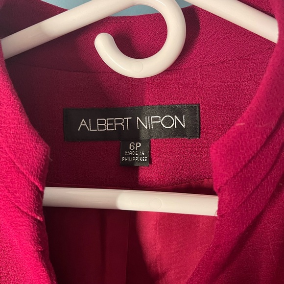 Albert Nipon Pink Robe for Intimates & Sleepwear - Picture 1 of 5